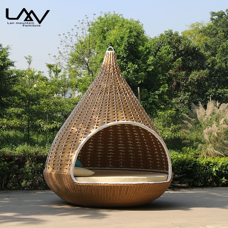 Современная садовая мебель: по – обзор и цена Outdoor Daybed Furniture