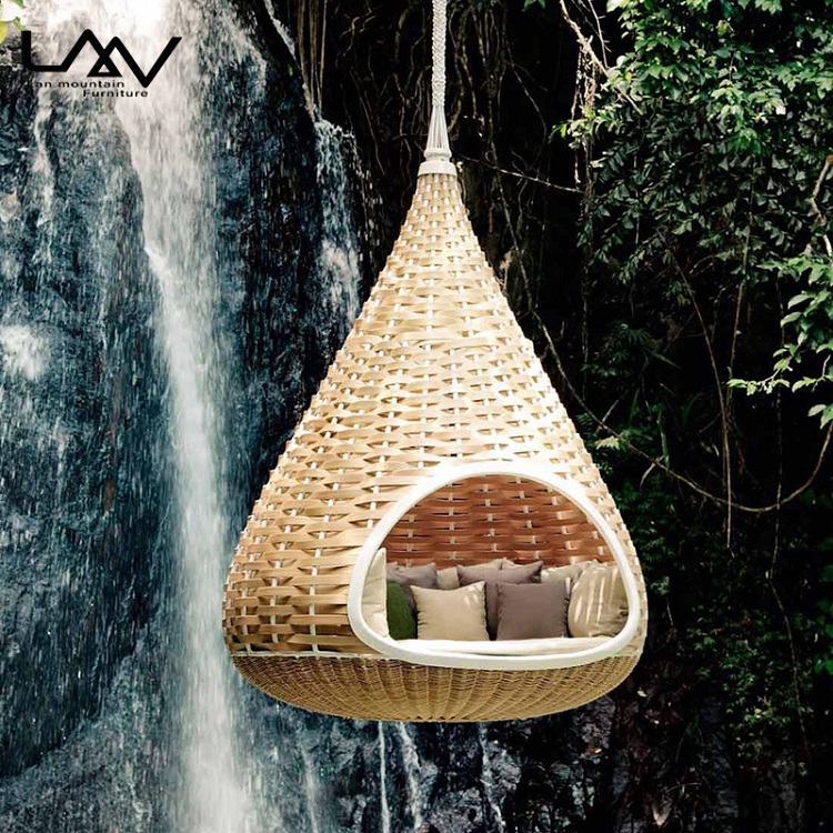 Современная садовая мебель: по – обзор и цена Outdoor Daybed Furniture